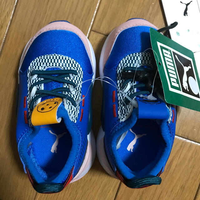 PUMA(プーマ)のプーマ　セサミストリート　キッズシューズ　ベビーシューズ キッズ/ベビー/マタニティのベビー靴/シューズ(~14cm)(スニーカー)の商品写真