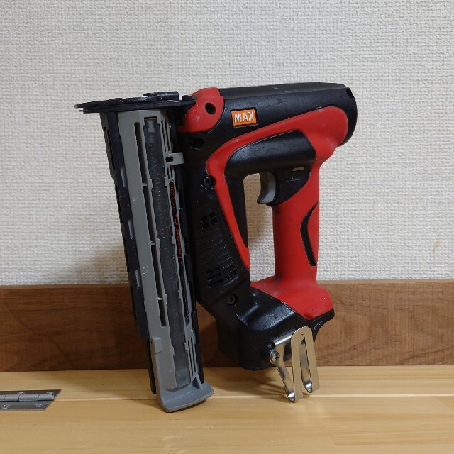 MAX　18V　ジャンク　充電式フィニッシュネイラ　TJ-35FN1