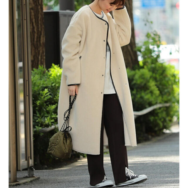 B:MING LIFE STORE by BEAMS(ビーミング ライフストア バイ ビームス)のB:MING by BEAMS / ボア ロング コート 20AW レディースのジャケット/アウター(ロングコート)の商品写真