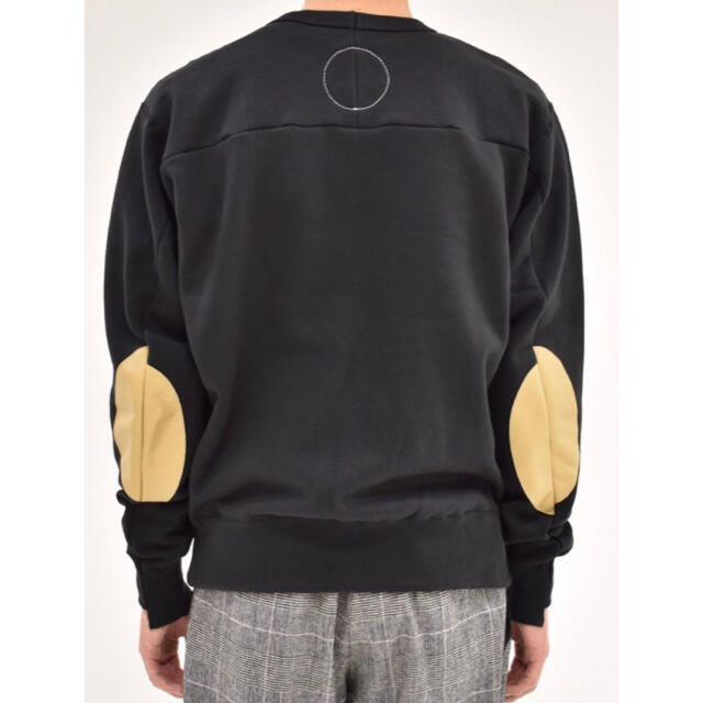 Maison Martin Margiela(マルタンマルジェラ)の【新品】YUKI UEDA REBUILD ELBOW PATCH SWEAT メンズのトップス(スウェット)の商品写真