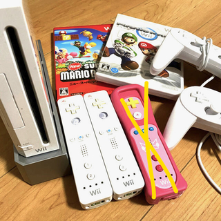 ウィー(Wii)のWii マリオセット(家庭用ゲーム機本体)