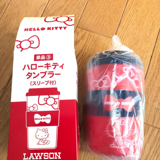 サンリオ(サンリオ)の★新品・未使用 LAWSON ローソン冬のサンリオフェア ハローキティ タンブラ インテリア/住まい/日用品のキッチン/食器(タンブラー)の商品写真