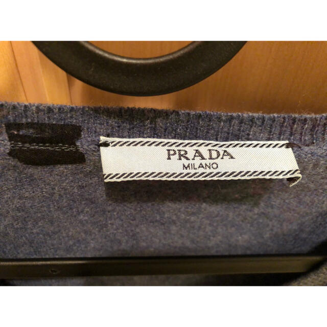 PRADA(プラダ)のPRADA プラダ カシミヤ Vネック 長袖ニット 38 ライトブルー セーター レディースのトップス(ニット/セーター)の商品写真