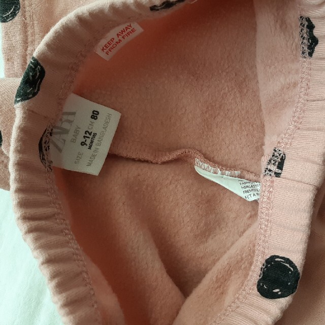 ZARA KIDS(ザラキッズ)のピンクドットの裏起毛パンツ キッズ/ベビー/マタニティのベビー服(~85cm)(パンツ)の商品写真