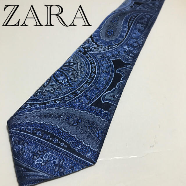 ZARA(ザラ)の【値下げ美品】ZARA ネクタイ　ダークブルー総柄 メンズのファッション小物(ネクタイ)の商品写真