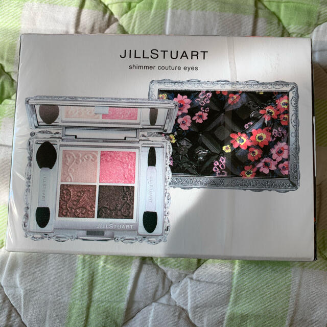 JILLSTUART(ジルスチュアート)のジルスチュアート　アイカラー コスメ/美容のベースメイク/化粧品(アイシャドウ)の商品写真