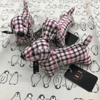 ダックス(DAKS)の【きんちゃんS38さん専用】DAKS ダックス　キーホルダー　ピンク3個セット (キーホルダー)