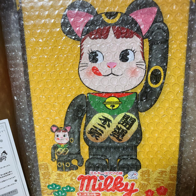 BE@RBRICK 招き猫 ペコちゃん 黒メッキ 100% & 400%不二家全高約280㎜