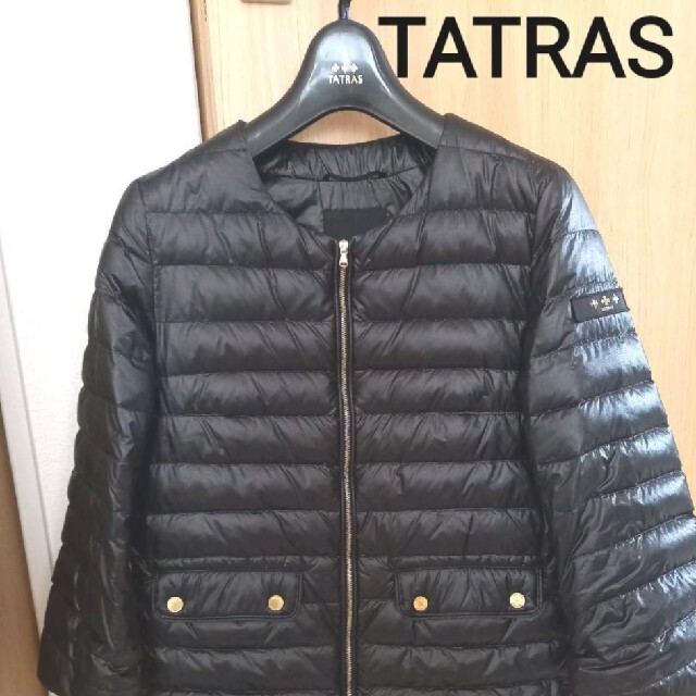 ダウンジャケットTATRAS　ノーカラーダウンジャケット　ブラック