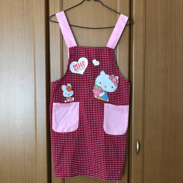 サンリオ(サンリオ)のサンリオ☆キティちゃん　エプロン　150 キッズ/ベビー/マタニティのキッズ服女の子用(90cm~)(その他)の商品写真