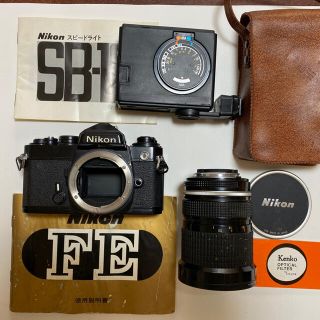 ニコン(Nikon)のNikon FE10ニッコール35-70 レンズ　フラッシュ付(フィルムカメラ)