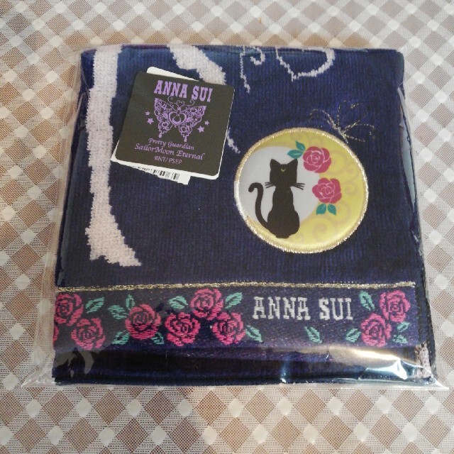 ANNA SUI(アナスイ)のゆん様専用　セーラームーン×ANNA SUI アナスイ　ハンカチ　タオル エンタメ/ホビーのおもちゃ/ぬいぐるみ(キャラクターグッズ)の商品写真