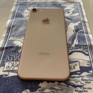 アイフォーン(iPhone)のiphone8 64gb ゴールド(スマートフォン本体)