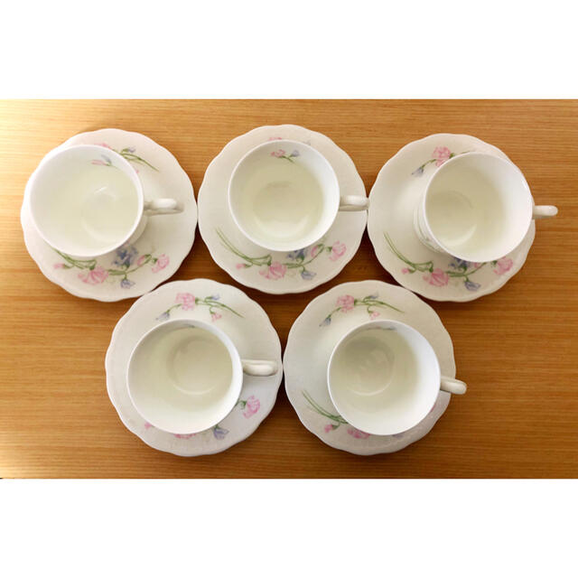 Crealeボーンチャイナ 花柄 コーヒ-カップ&ソーサー 5客セット