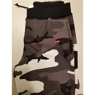 Supreme WINDSTOPPER® Sweatpant Snow Camo