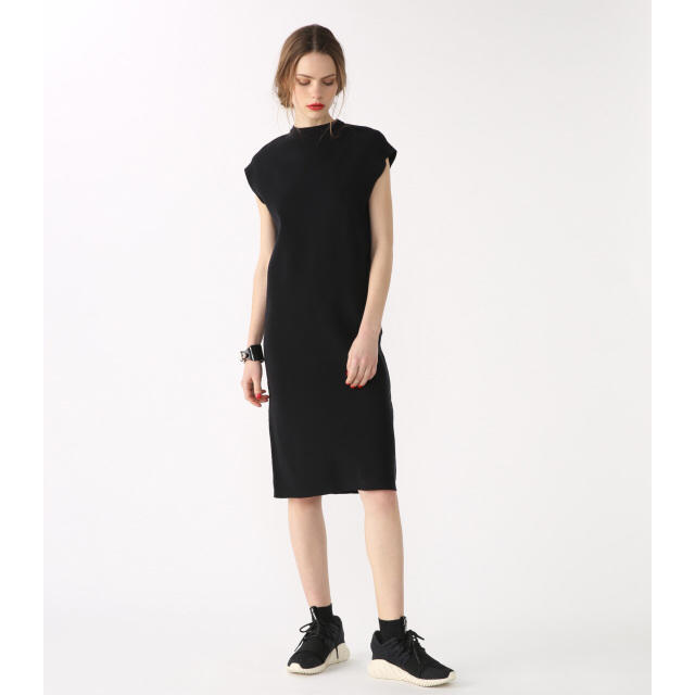 BLACK by moussy(ブラックバイマウジー)のブラックバイマウジー　ワンピ  レディースのワンピース(ひざ丈ワンピース)の商品写真