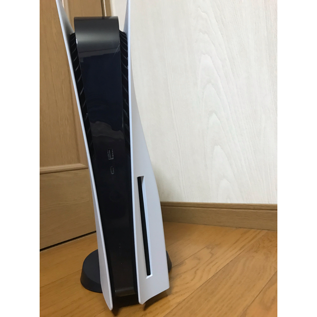 Plantation(プランテーション)のSONY PlayStation5 CFI-1000A01（開封済み） エンタメ/ホビーのゲームソフト/ゲーム機本体(家庭用ゲーム機本体)の商品写真