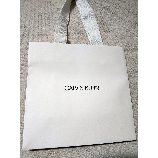 Calvin Klein(カルバンクライン)のCalvin Klein　カルバンクライン　ショッパー　袋 レディースのバッグ(ショップ袋)の商品写真