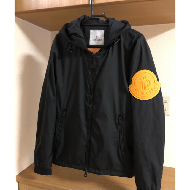 超激レア MONCLER Off-White コラボ  パーカー 希少XLサイズ