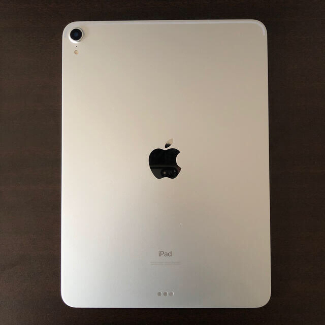 iPad(アイパッド)のiPad Pro 11 インチWi-Fi 256GB+ キーボード+ ペンシル スマホ/家電/カメラのPC/タブレット(タブレット)の商品写真