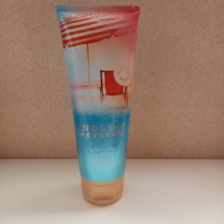 バスアンドボディーワークス(Bath & Body Works)のbody&works ボディークリーム　226g(ボディクリーム)