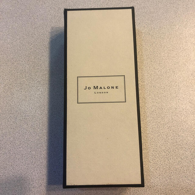 Jo Malone(ジョーマローン)のすぬーぴ様専用◆新品未使用◆Jomalone/ヘアミスト コスメ/美容のヘアケア/スタイリング(ヘアウォーター/ヘアミスト)の商品写真