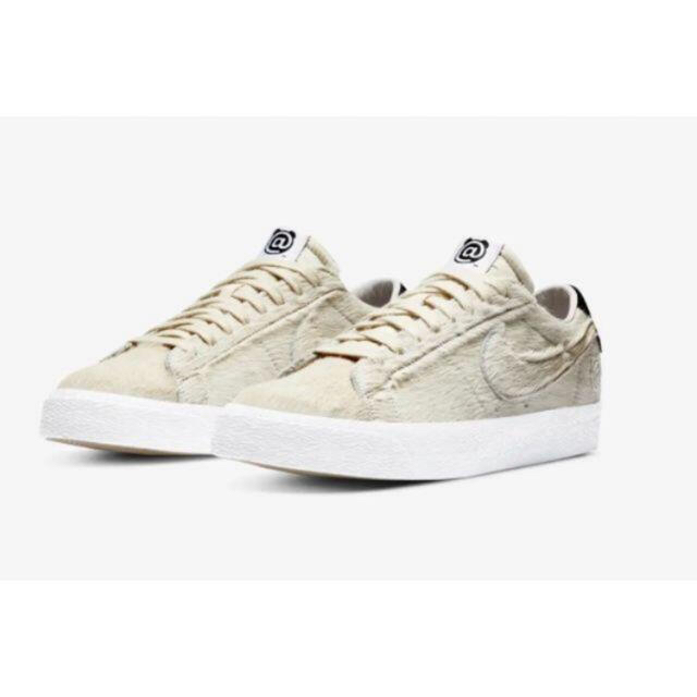 MEDICOM TOY × NIKE SB BLAZER LOW