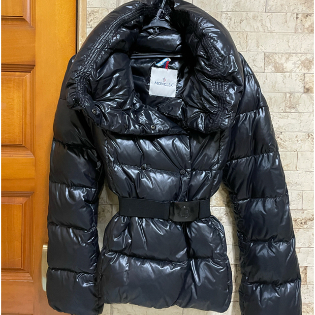 MONCLER - はな様 モンクレール MONCLER ダウン レディース ベルト付の ...