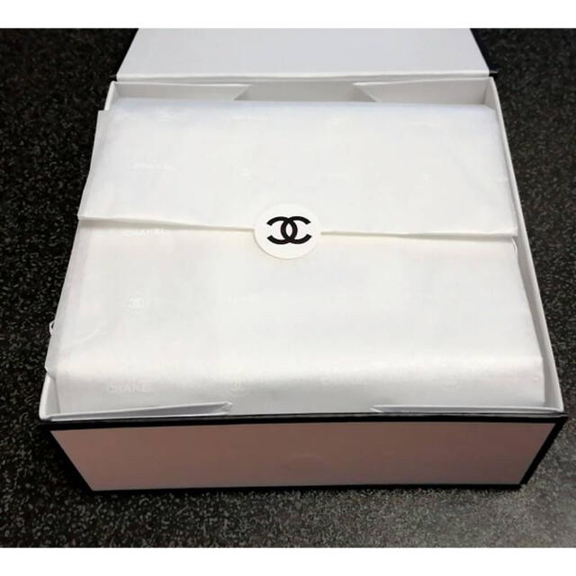 CHANEL(シャネル)のCHANELハンドクリーム コスメ/美容のボディケア(ハンドクリーム)の商品写真