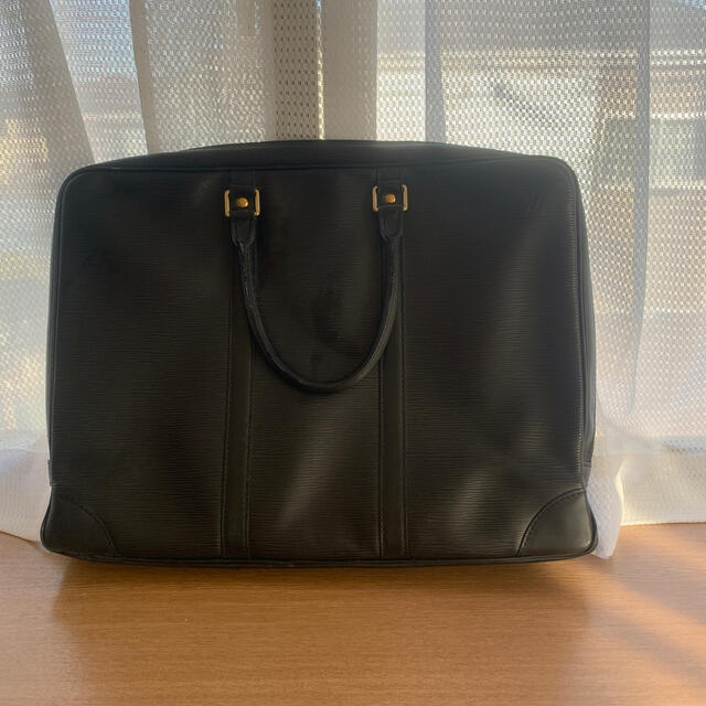 ルイヴィトン バック エピ 熱い販売 wonegroup.com.br