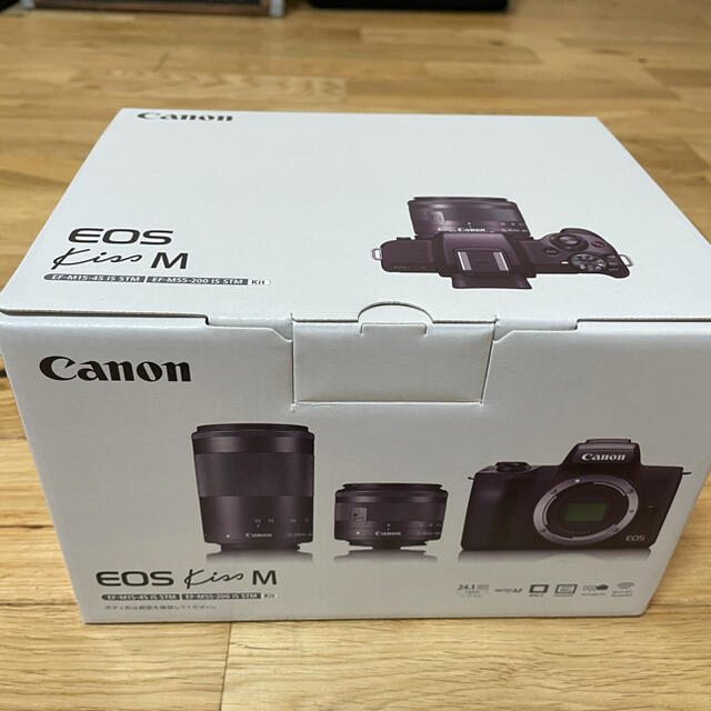 CANON ミラーレス EOS Kiss M ダブルズームキットホワイトシルバー