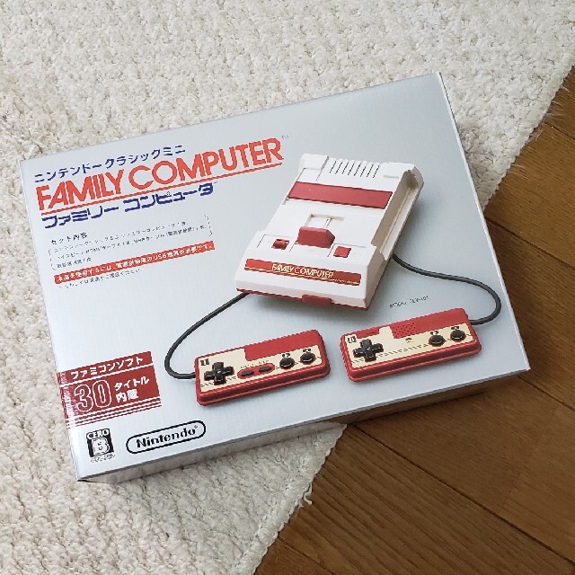 Nintendo ファミコンミニ 専用ケース付