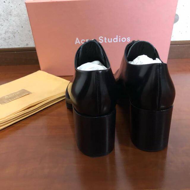 ACNE(アクネ)のACNE studios 革靴 ローファー レディースの靴/シューズ(ローファー/革靴)の商品写真