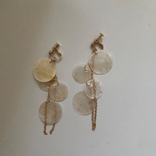 ロキエ(Lochie)のshell chain shake earring.pierce(イヤリング)