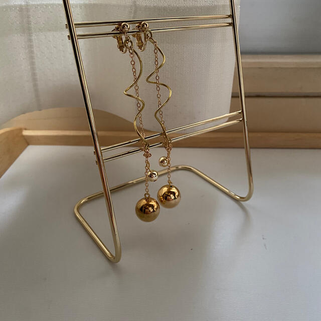 Lily Brown(リリーブラウン)のgold rasen earring.pierce ハンドメイドのアクセサリー(イヤリング)の商品写真