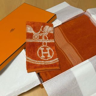 エルメス(Hermes)の新品！HERMES エルメス ビーチタオル バスタオル ハンドタオル 2枚セット(タオル/バス用品)