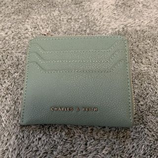 チャールズアンドキース(Charles and Keith)のCHARLES&KEITH カードケース　美品(名刺入れ/定期入れ)