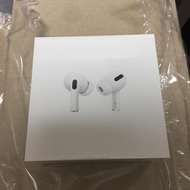 Apple(アップル)の国内正規品 保証未開始 新品 Airpods Pro エアーポッズ スマホ/家電/カメラのオーディオ機器(ヘッドフォン/イヤフォン)の商品写真