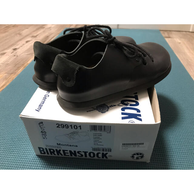 BIRKENSTOCK(ビルケンシュトック)のビルケンシュトック　モンタナ　ブラック　箱あり メンズの靴/シューズ(サンダル)の商品写真