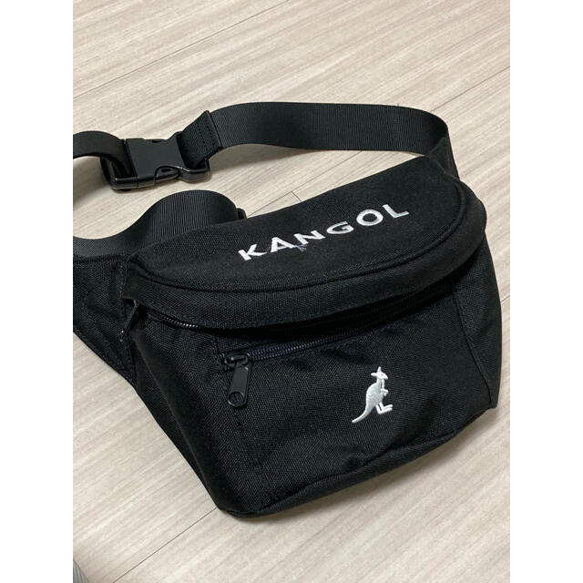 KANGOL(カンゴール)のクイーン様専用　ショルダーバッグ　KANGOL カンゴール メンズのバッグ(ショルダーバッグ)の商品写真