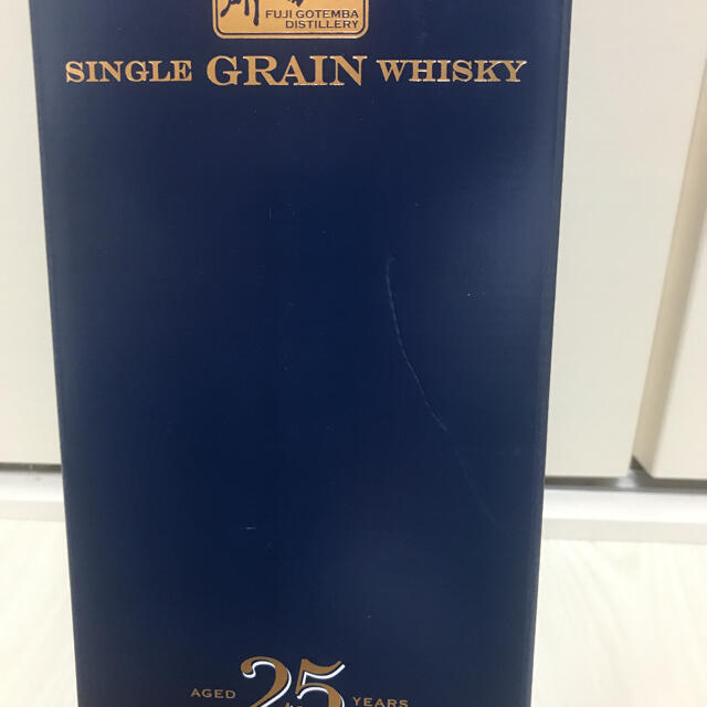 キリン(キリン)のえんまエン様　シングルグレーンウイスキー 25年 SMALL BATCH 食品/飲料/酒の酒(ウイスキー)の商品写真