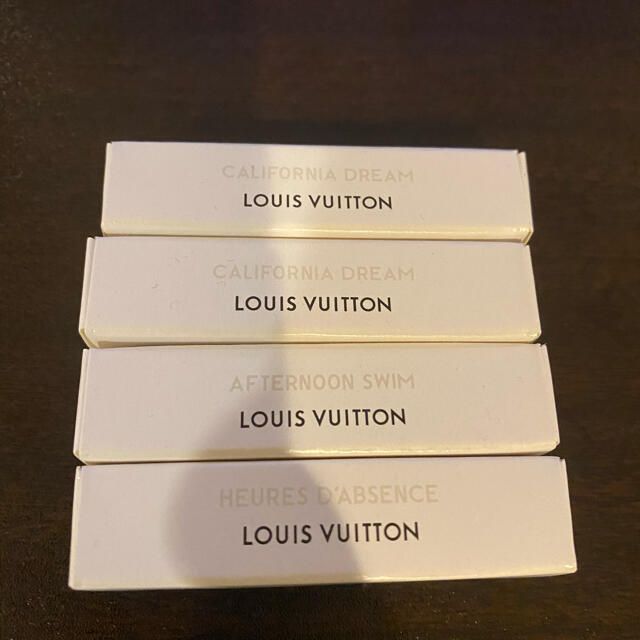 LOUIS VUITTON(ルイヴィトン)のヴィトン  香水　サンプル コスメ/美容の香水(ユニセックス)の商品写真