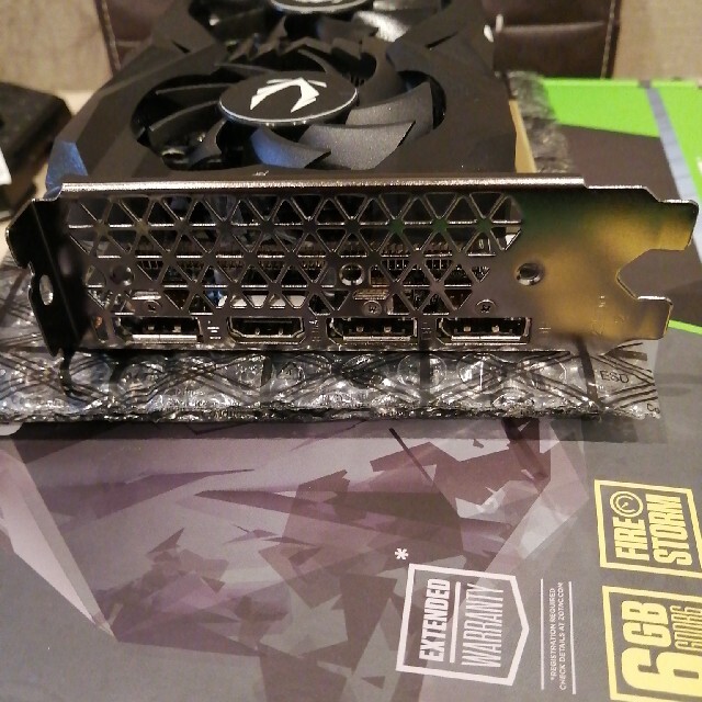 GTX 1660 SUPER　ZOTAC