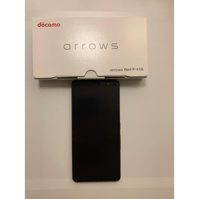 arrows(アローズ)の新品スマホ（arrows B4 F41A docomo）ブラック スマホ/家電/カメラのスマートフォン/携帯電話(スマートフォン本体)の商品写真