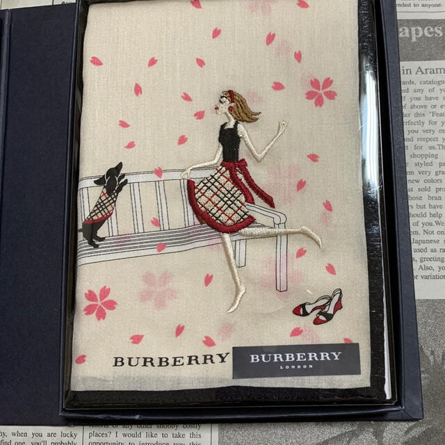 BURBERRY(バーバリー)のバーバリー　ハンカチセット桜③ レディースのファッション小物(ハンカチ)の商品写真