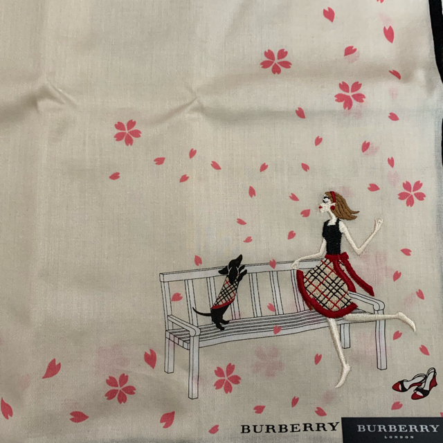 BURBERRY(バーバリー)のバーバリー　ハンカチセット桜③ レディースのファッション小物(ハンカチ)の商品写真