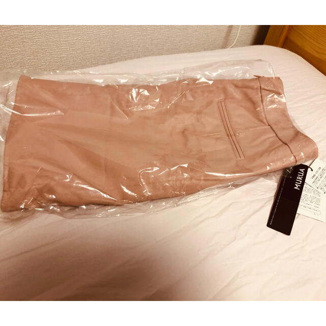 MURUA(ムルーア)の新品タグ付　ムルーア　フェイクレザー　スカート　ピンク レディースのスカート(ミニスカート)の商品写真