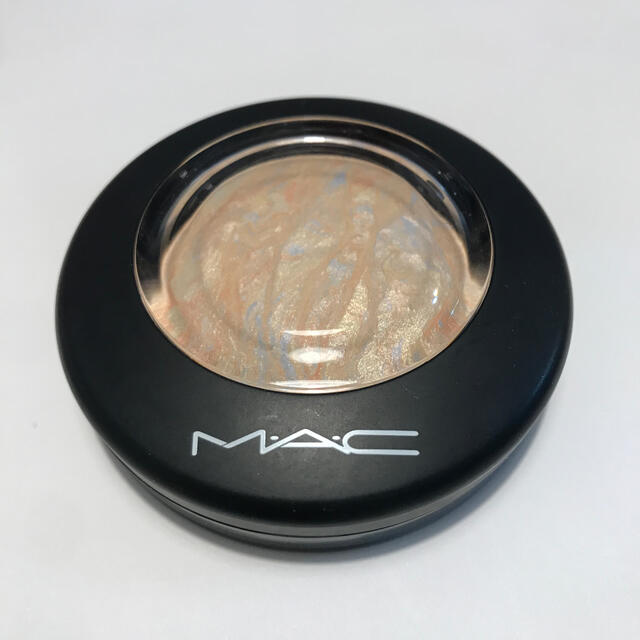 MAC(マック)のにゃお様専用 コスメ/美容のベースメイク/化粧品(フェイスパウダー)の商品写真