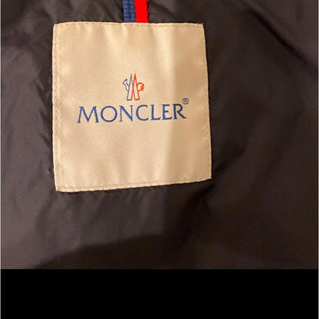 MONCLER(モンクレール)のモンクレール　フラメッテ　 レディースのジャケット/アウター(ダウンジャケット)の商品写真