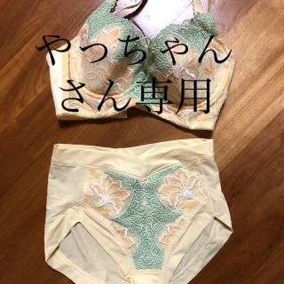 マルコ(MARUKO)のマルコ　ブラジャーC70&ショーツM(ブラ&ショーツセット)